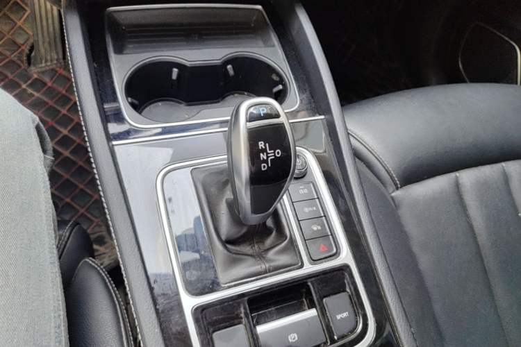 Used BYD Song MAX 2019 1.5T Automatic Smart Connect Prestige 7-Seater China VI Standard Gear Lever