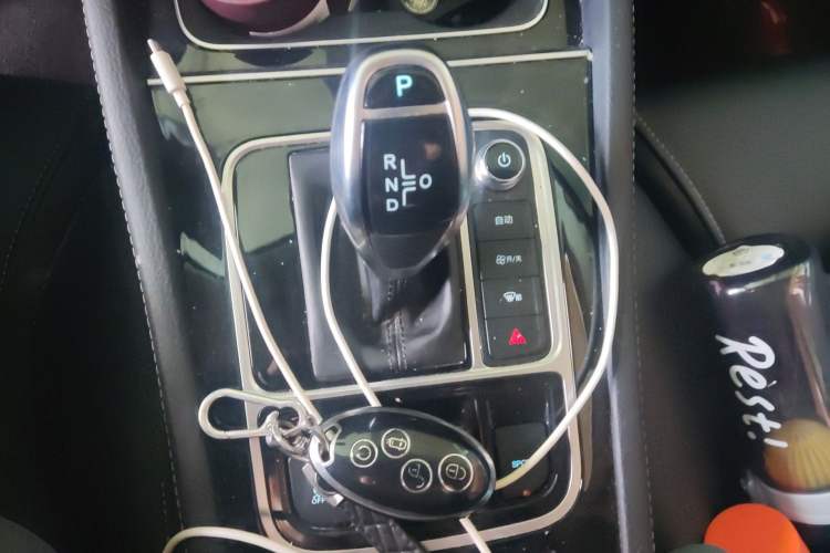 Used BYD Song MAX 2019 1.5T Automatic Smart Connect Ruiyi Sunroof Version 6 Seats China VI Standard Gear Lever