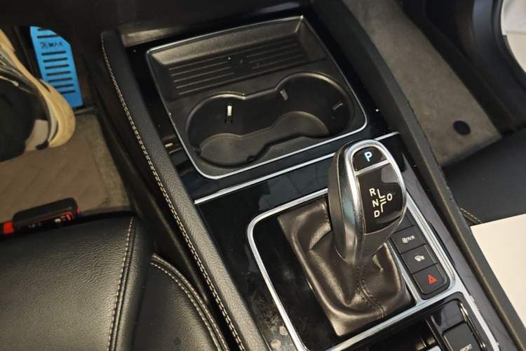 Used BYD Song MAX 2019 1.5T Automatic Smart Connect ZhiLian RuiDong Model 7 Seats China V Emission Standard Gear Lever