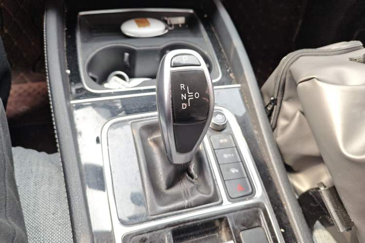 Used BYD Song MAX 2019 1.5T Automatic Smart Connect Ruiyi Model 7 Seats China V Emission Standard Gear Lever