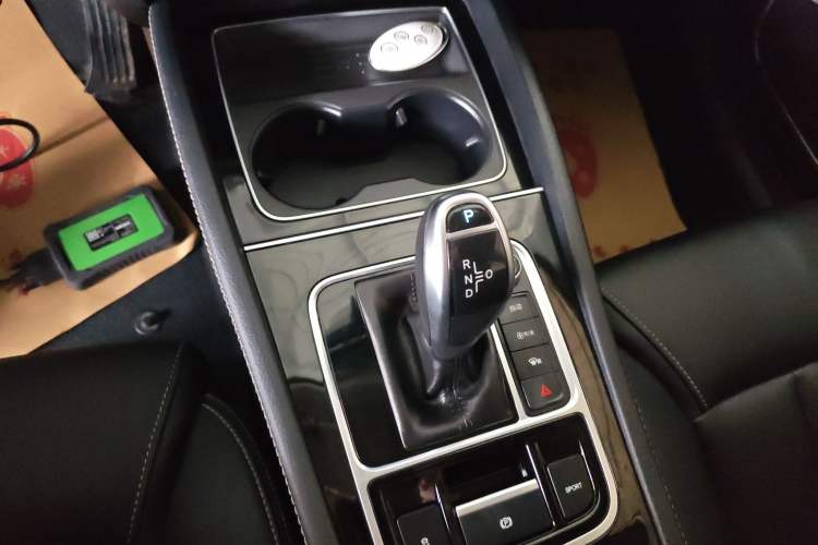 Used BYD Song MAX 2019 1.5T Automatic Smart Connect Ruiyi Sunroof Version 6 Seats China VI Standard Gear Lever