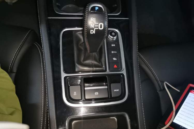 Used BYD Song MAX 2019 1.5T Automatic Smart Connect Prestige 7-Seater China VI Standard Gear Lever