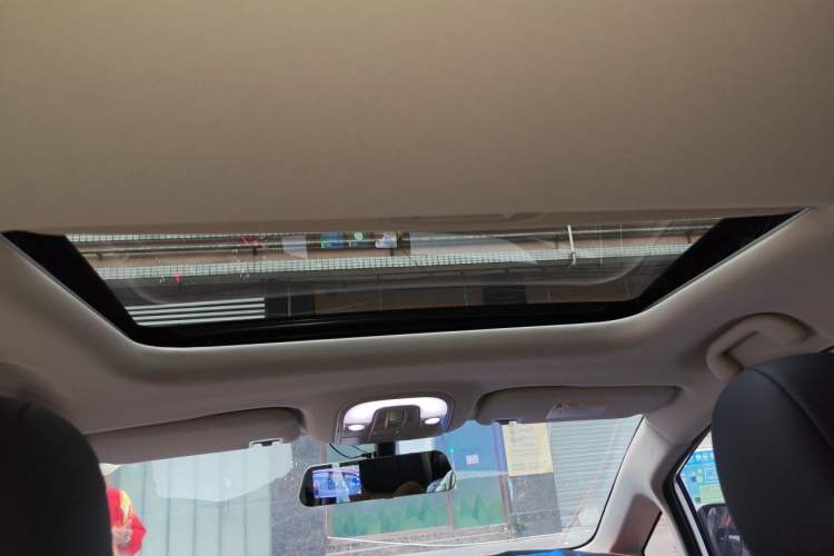 Used BYD Song MAX 2019 1.5T Automatic Smart Connect Ruiyi Sunroof Model 7 Seats China VI Standard Headliner