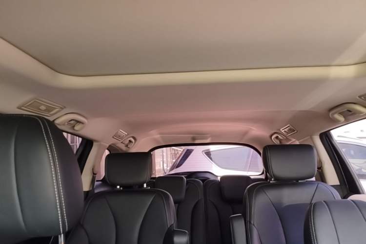 Used BYD Song MAX 2019 1.5T Automatic Smart Connect Ruiyi Sunroof Version 6 Seats China VI Standard Headliner