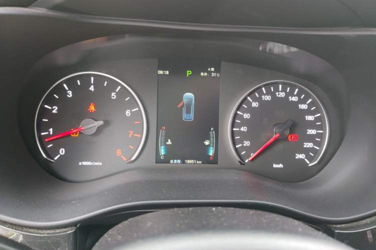 Used BYD Song MAX 2019 1.5T Automatic Smart Connect Prestige 7-Seater China VI Standard Instrument Cluster