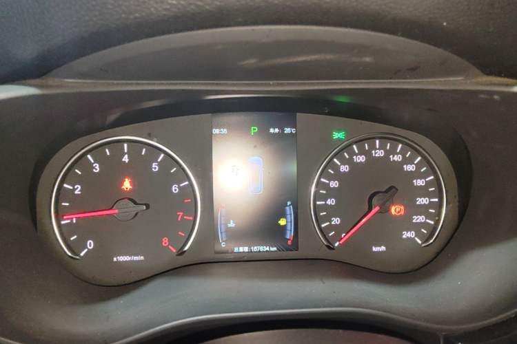 Used BYD Song MAX 2019 1.5T Automatic Smart Connect Ruiyi Sunroof Version 6 Seats China VI Standard Instrument Cluster