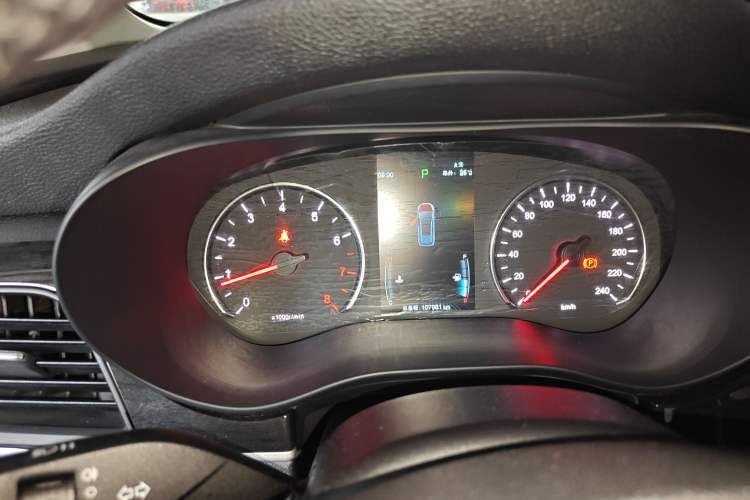 Used BYD Song MAX 2019 1.5T Automatic Smart Connect Ruiyi Sunroof Version 6 Seats China VI Standard Instrument Cluster