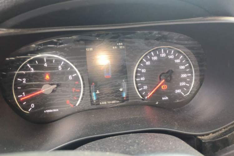 Used BYD Song MAX 2019 1.5T Manual Smart Connect Ruiyi Model 7 Seats China V Emission Standard Instrument Cluster