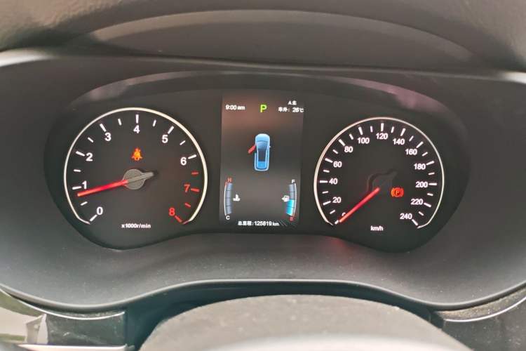Used BYD Song MAX 2019 1.5T Automatic Smart Connect Ruiyi Sunroof Model 7 Seats China VI Standard Instrument Cluster