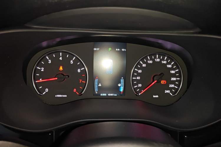 Used BYD Song MAX 2019 1.5T Automatic Smart Connect Ruiyi Sunroof Version 6 Seats China VI Standard Instrument Cluster