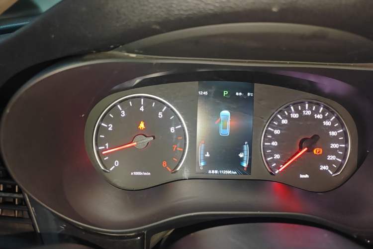 Used BYD Song MAX 2019 1.5T Automatic Smart Connect Ruiyi Sunroof Version 6 Seats China VI Standard Instrument Cluster