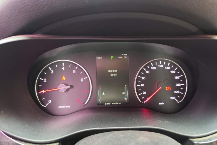 Used BYD Song MAX 2019 1.5T Automatic Smart Connect ZhiLian RuiDong 6-Seater China V Standard Instrument Cluster