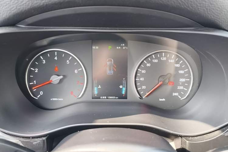 Used BYD Song MAX 2019 1.5T Automatic Smart Connect Prestige 7-Seater China VI Standard Instrument Cluster