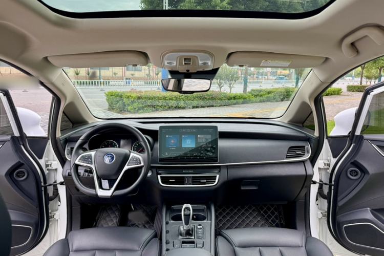 Used BYD Song MAX 2019 1.5T Automatic SmartConnect ZhiLian RuiDong Edition with 6 Seats China VI Standard Interior 2