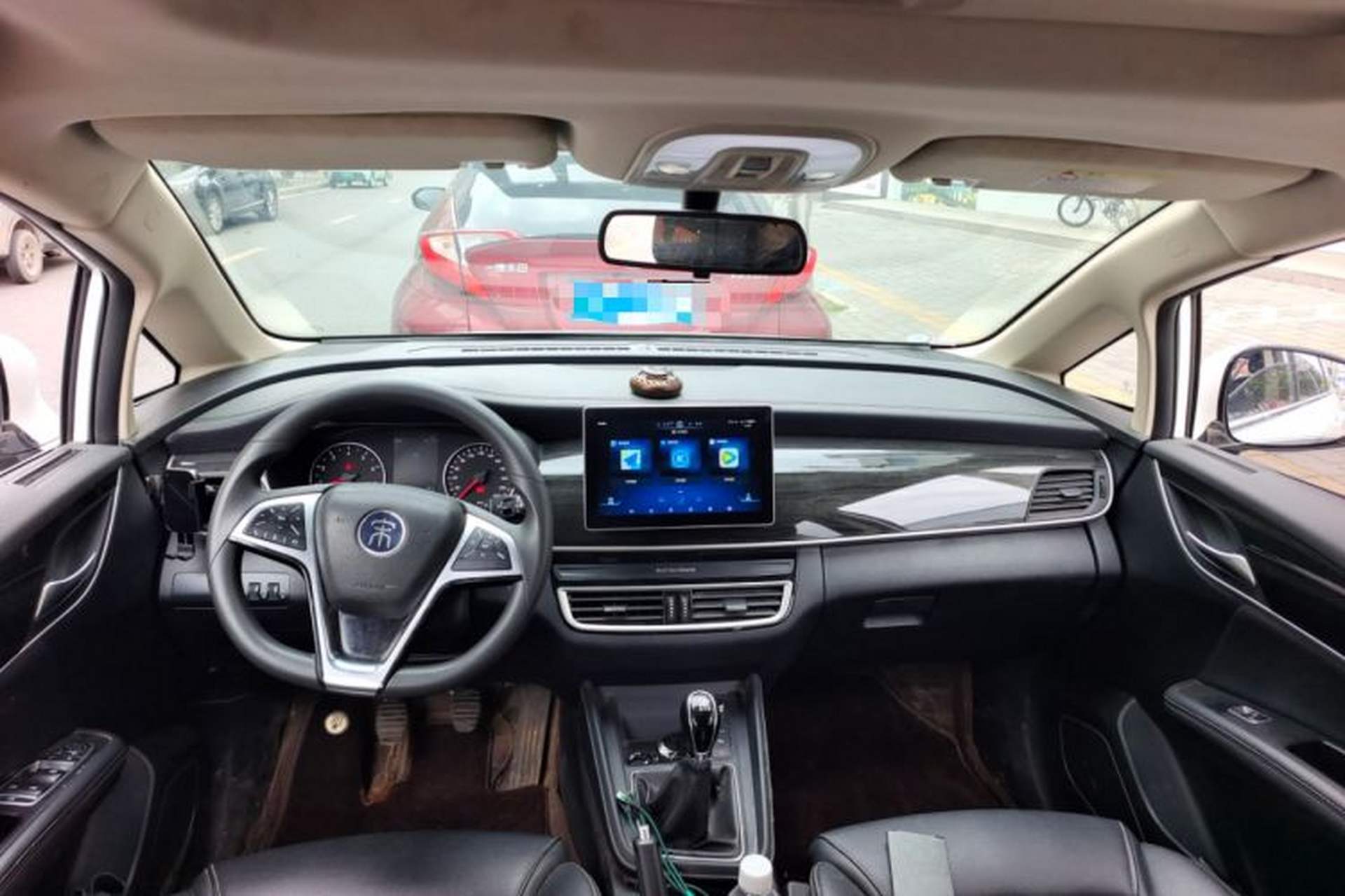 Used BYD Song MAX 2019 1.5T Manual Smart Connect Ruiyi Sunroof Model 6 Seats China VI Standard Interior 2