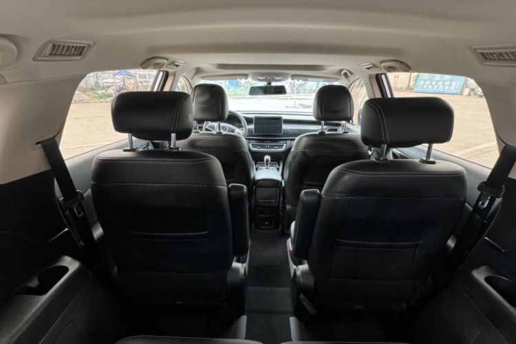 Used BYD Song MAX 2019 1.5T Automatic Smart Connect Ruiyi Sunroof Version 6 Seats China VI Standard Interior 3