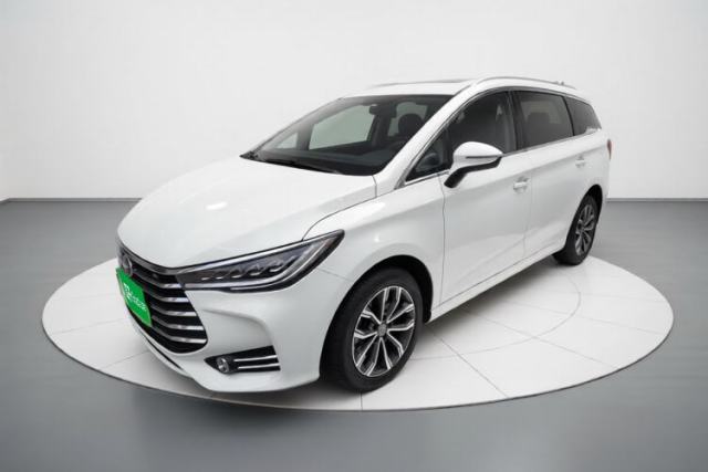 Gebrauchter BYD Song MAX 2019 1.5T Automatic Smart Connect Ruiyi Sunroof Model 7 Seats China V Emission Standard