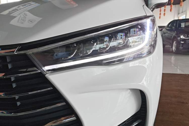 Used BYD Song MAX 2019 1.5T Automatic Smart Connect Ruiyi Sunroof Model 7 Seats China VI Standard Left Front Headlight