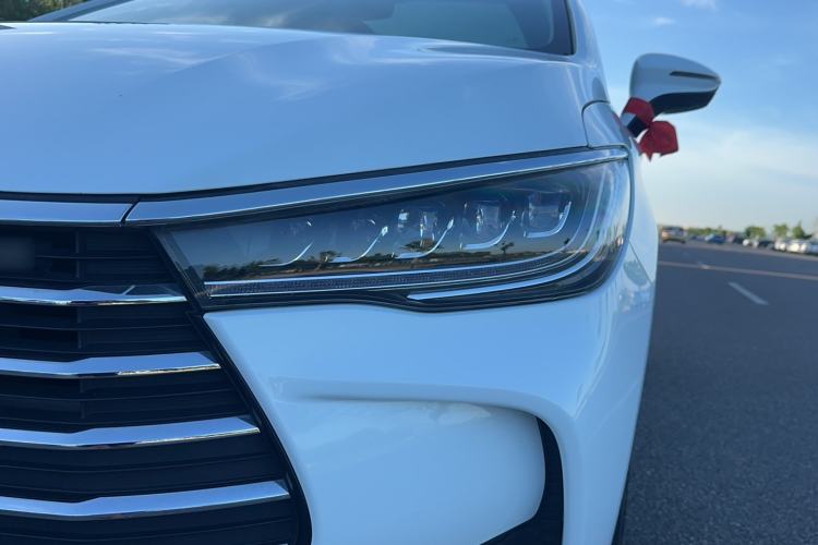 Used BYD Song MAX 2019 1.5T Automatic Smart Connect Prestige Model 6 Seats China VI Standard Left Front Headlight