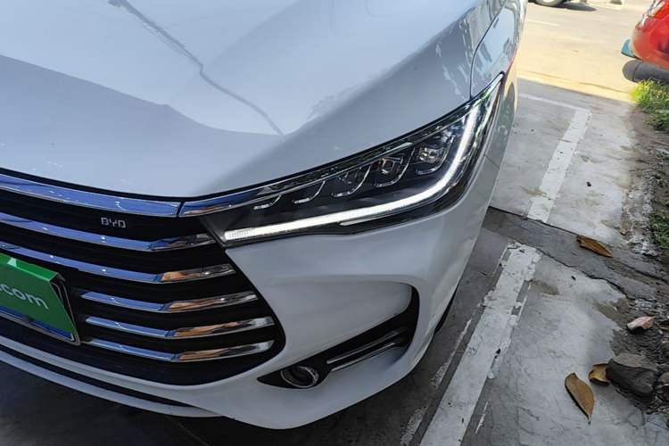 Used BYD Song MAX 2019 1.5T Automatic Smart Connect Ruiyi Sunroof Model 7 Seats China VI Standard Left Front Headlight