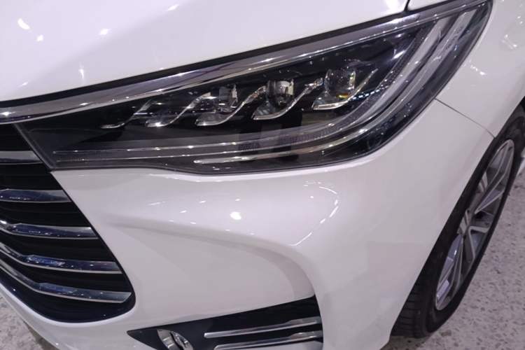 Used BYD Song MAX 2019 1.5T Automatic Smart Connect Ruiyi Sunroof Model 7 Seats China VI Standard Left Front Headlight