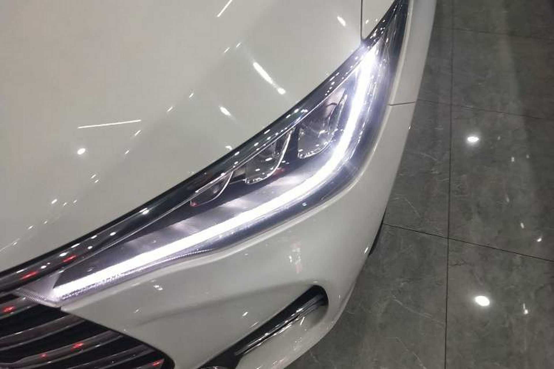 Used BYD Song MAX 2019 1.5T Automatic SmartConnect ZhiLian RuiDong Edition with 6 Seats China VI Standard Left Front Headlight