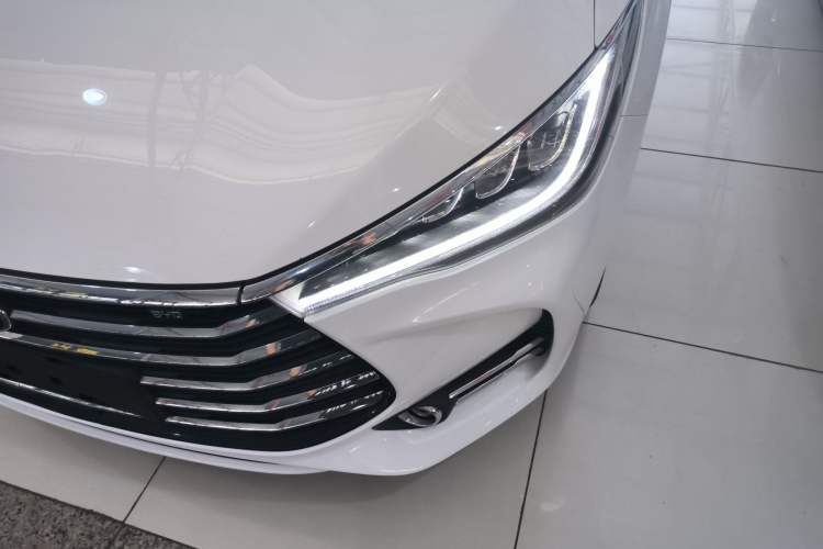 Used BYD Song MAX 2019 1.5T Automatic Smart Connect Ruiyi Sunroof Model 7 Seats China VI Standard Left Front Headlight