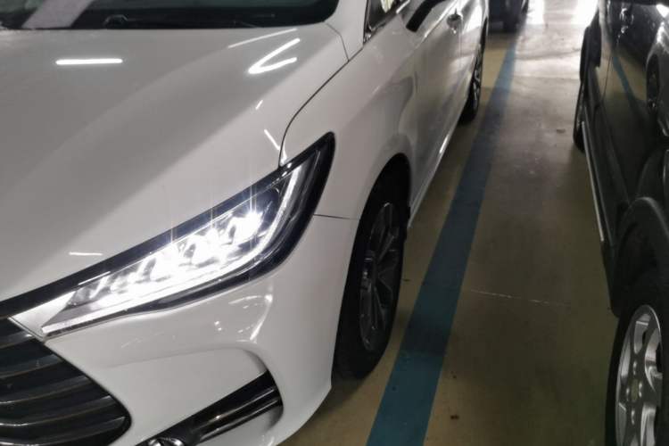 Used BYD Song MAX 2019 1.5T Automatic Smart Connect Prestige 7-Seater China VI Standard Left Front Headlight