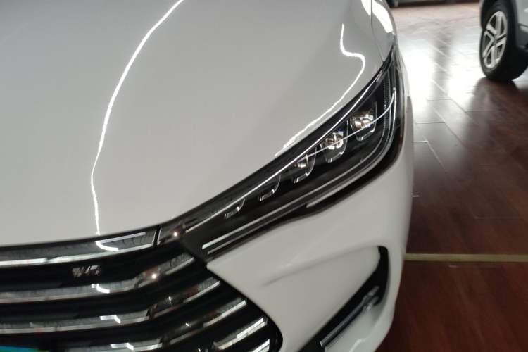 Used BYD Song MAX 2019 1.5T Automatic Smart Connect Ruiyi Sunroof Model 7 Seats China VI Standard Left Front Headlight