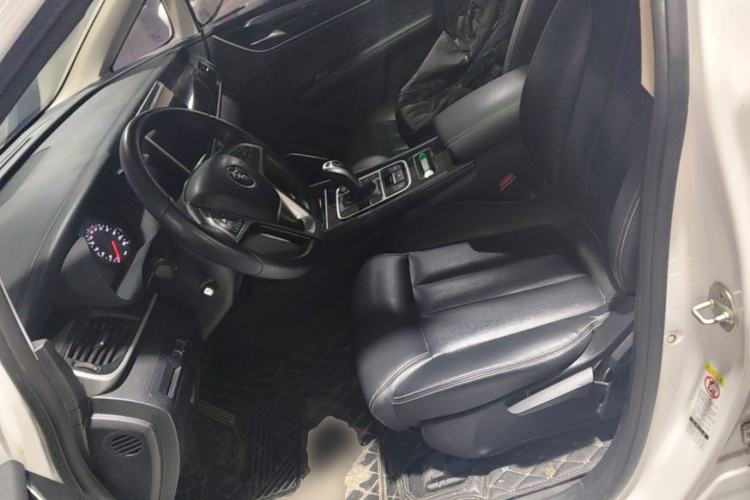 Used BYD Song MAX 2019 1.5T Automatic Smart Connect Ruiyi Sunroof Version 6 Seats China VI Standard Left Front Seat