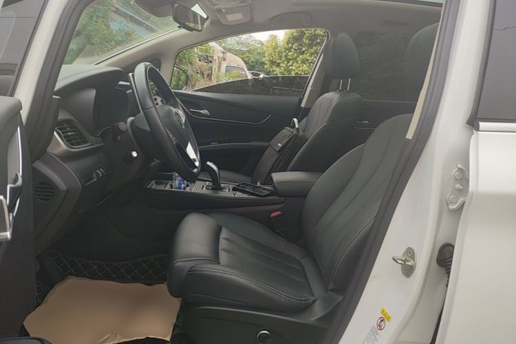 Used BYD Song MAX 2019 1.5T Automatic SmartConnect ZhiLian RuiDong Edition with 6 Seats China VI Standard Left Front Seat