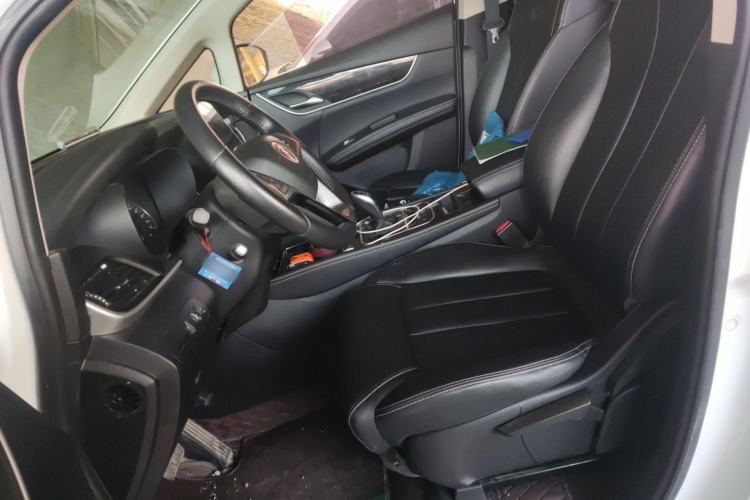 Used BYD Song MAX 2019 1.5T Automatic Smart Connect Ruiyi Sunroof Version 6 Seats China VI Standard Left Front Seat