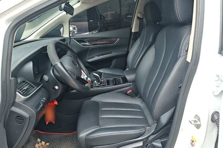 Used BYD Song MAX 2019 1.5T Automatic Smart Connect Ruiyi Sunroof Version 6 Seats China VI Standard Left Front Seat