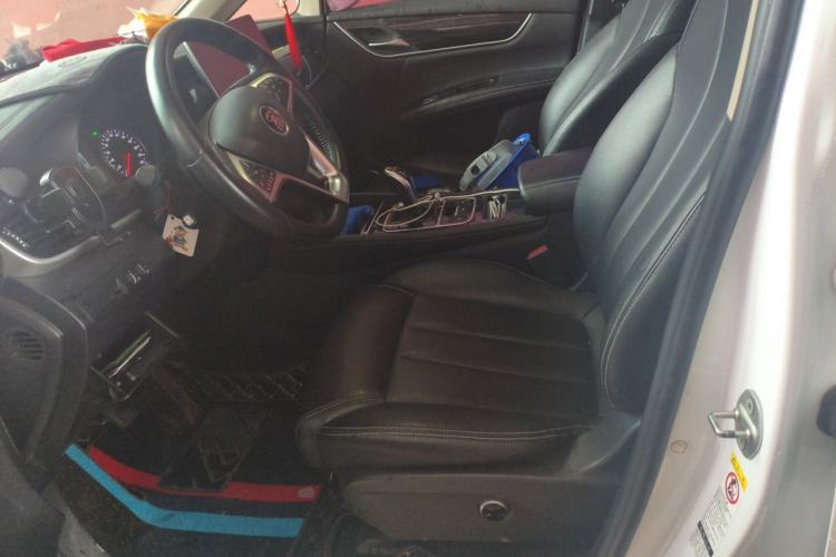 Used BYD Song MAX 2019 1.5T Automatic Smart Connect ZhiLian RuiDong 6-Seater China V Standard Left Front Seat