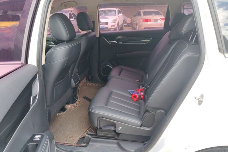 Used BYD Song MAX 2019 1.5T Automatic Smart Connect Prestige 7-Seater China VI Standard Left Rear Seat