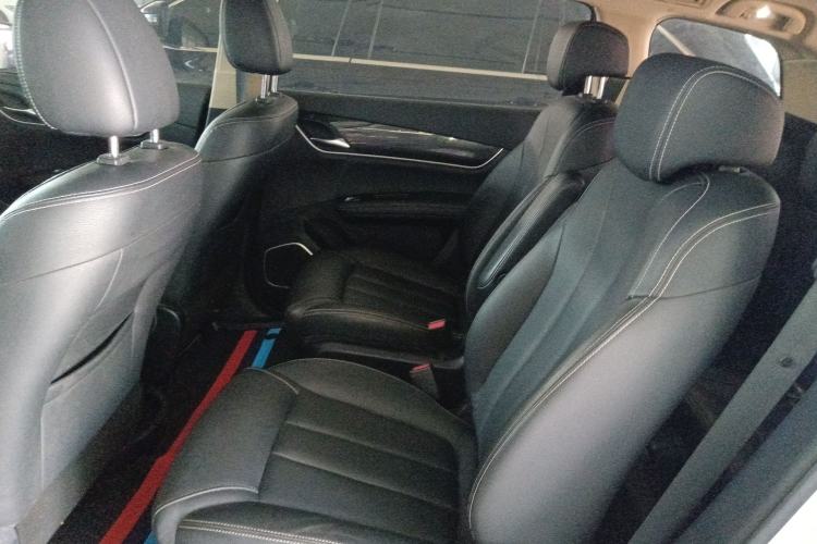 Used BYD Song MAX 2019 1.5T Automatic Smart Connect Ruiyi Sunroof Version 6 Seats China VI Standard Left Rear Seat
