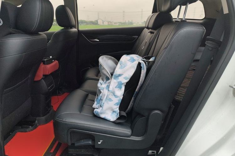 Used BYD Song MAX 2019 1.5T Automatic Smart Connect Ruiyi Sunroof Model 7 Seats China VI Standard Left Rear Seat