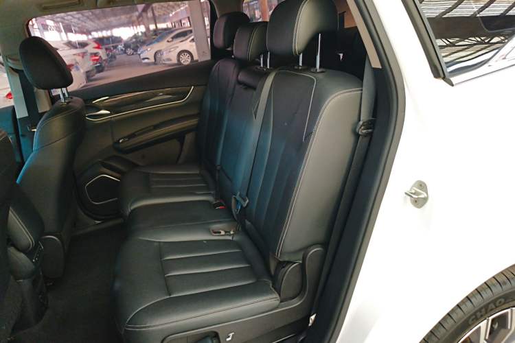 Used BYD Song MAX 2019 1.5T Automatic Smart Connect Ruiyi Sunroof Model 7 Seats China VI Standard Left Rear Seat