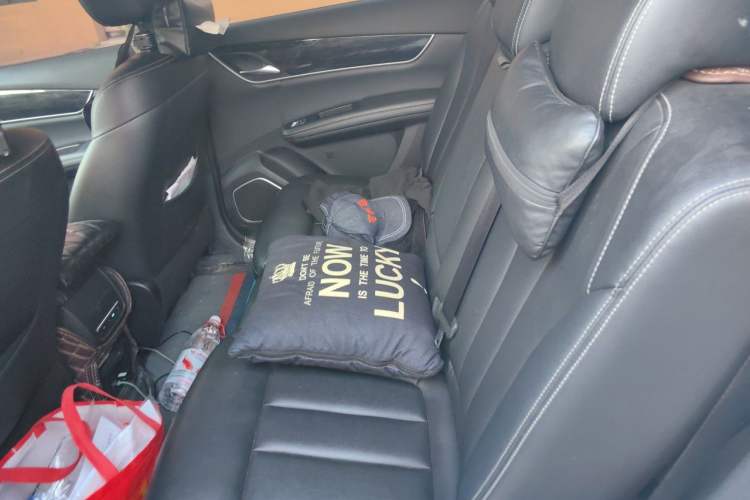 Used BYD Song MAX 2019 1.5T Automatic Smart Connect Ruiyi Model 7 Seats China VI Standard Left Rear Seat