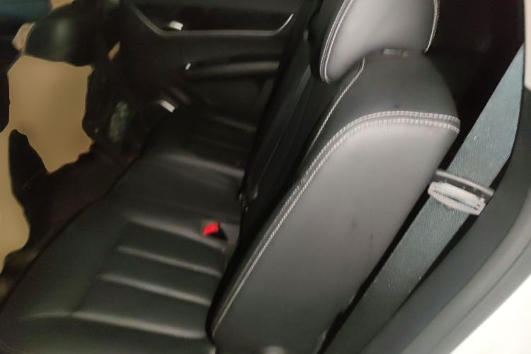 Used BYD Song MAX 2019 1.5T Automatic Smart Connect Ruiyi Sunroof Model 7 Seats China VI Standard Left Rear Seat