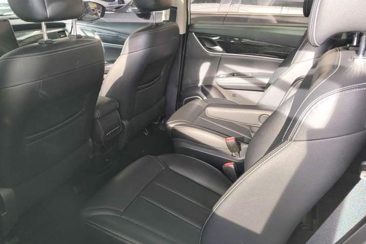 Used BYD Song MAX 2019 1.5T Automatic Smart Connect Prestige Model 6 Seats China V Standard Left Rear Seat