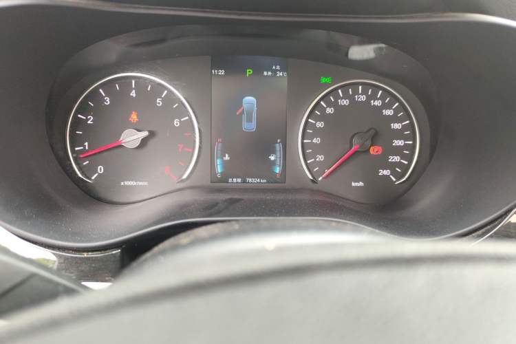 Used BYD Song MAX 2019 1.5T Automatic Smart Connect Ruiyi Sunroof Model 7 Seats China VI Standard Odometer Close Up