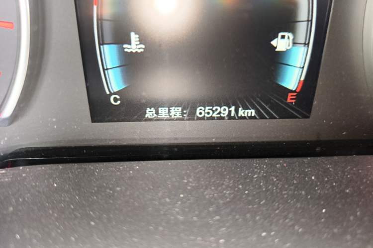 Used BYD Song MAX 2019 1.5T Automatic Smart Connect ZhiLian RuiDong 6-Seater China V Standard Odometer Close Up