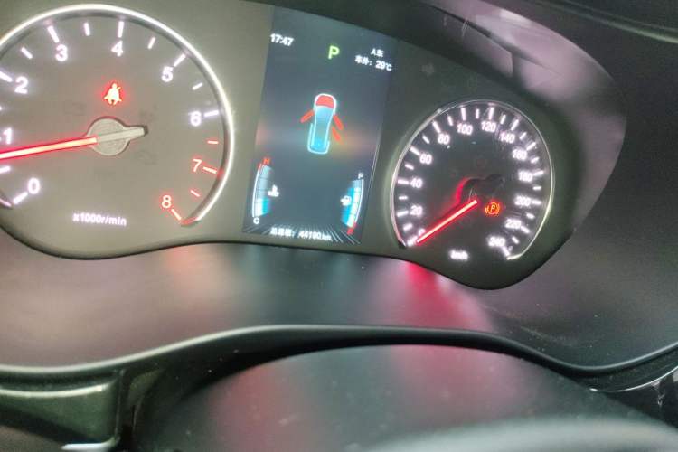 Used BYD Song MAX 2019 1.5T Automatic Smart Connect Ruiyi Sunroof Model 7 Seats China VI Standard Odometer Close Up