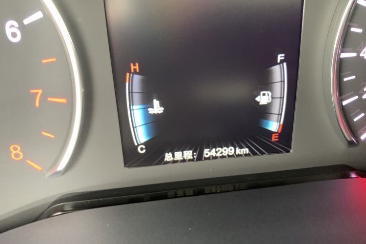 Used BYD Song MAX 2019 1.5T Automatic Smart Connect Ruiyi Model 7 Seats China V Emission Standard Odometer Close Up