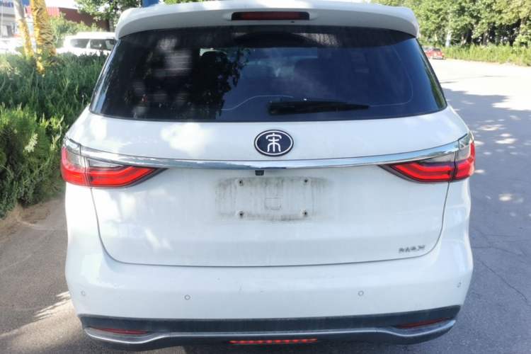 Used BYD Song MAX 2019 1.5T Automatic Smart Connect Ruiyi Model 6-Seater China V Standard Rear