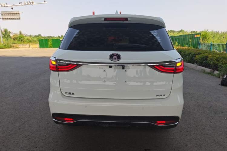 Used BYD Song MAX 2019 1.5T Automatic Smart Connect Ruiyi Sunroof Version 6 Seats China VI Standard Rear
