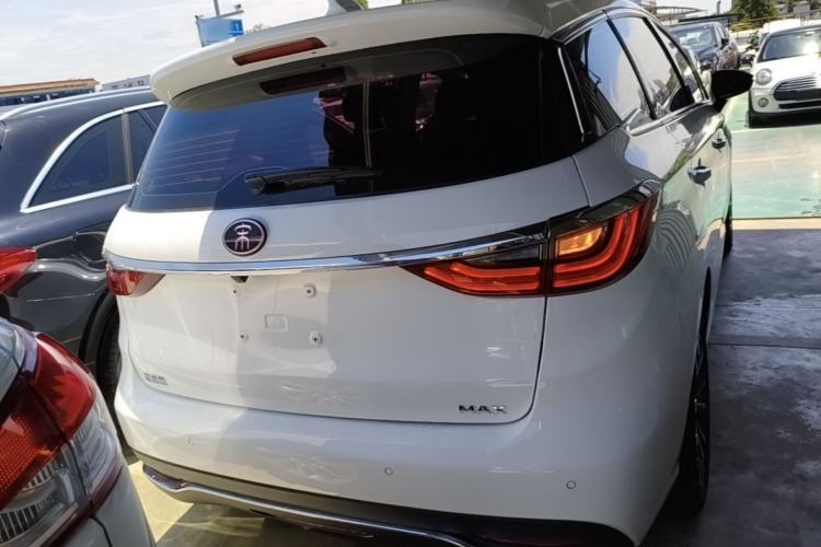 Used BYD Song MAX 2019 1.5T Automatic Smart Connect Ruiyi Sunroof Version 6 Seats China VI Standard Rear