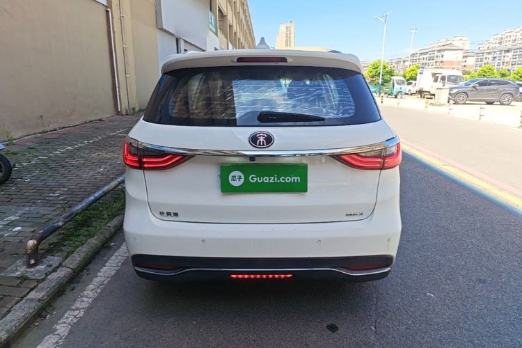 Used BYD Song MAX 2019 1.5T Automatic Smart Connect Ruiyi Sunroof Model 7 Seats China VI Standard Rear