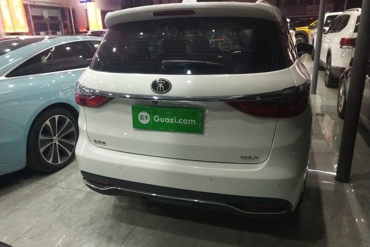 Used BYD Song MAX 2019 1.5T Automatic SmartConnect ZhiLian RuiDong Edition with 6 Seats China VI Standard Rear